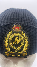 Load image into Gallery viewer, Aplus crest Woolly hat
