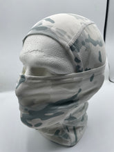 Charger l&#39;image dans la galerie, White - snow camouflage balaclava - full face mask
